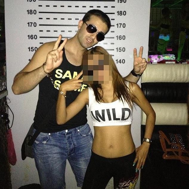 恶魔|丧心病狂！澳男子自称“恶魔战士”，疯狂袭击母亲，被警方击毙