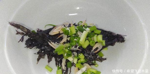 馅料|轻松4步教你饭店元宝馄饨做法,口感鲜嫩爽口,新鲜美味,不破皮