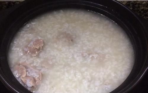  清心|夏天，常给孩子喝这粥，清心降火又补钙，每次都喝光2大碗