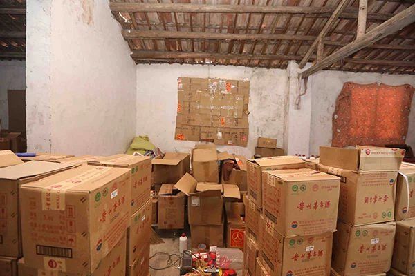 茅台|涉及全国31地！湖北警方打掉特大制售假茅台五粮液等名酒团伙