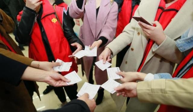 拿到|中奖200万只能拿到160万也就忍了,为什么还要捐款?不捐能怎样?