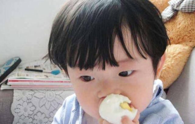 记得|谨记：三伏天记得给娃盖好2部位，天热也得坚持，别让娃小病不断