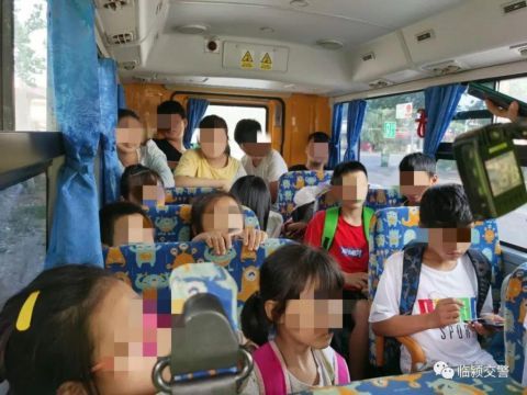  临颍|临颍：对校车超员零容忍，一辆校车核载19人实载21人，被处罚500