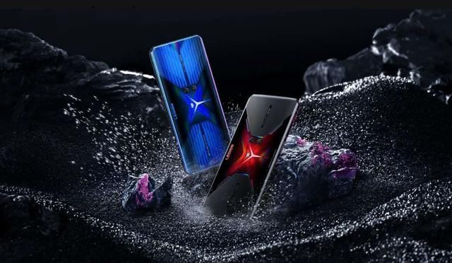  屏幕|5000mAh电池，144Hz屏幕刷新率，90W超快充，拯救者电竞手机来了