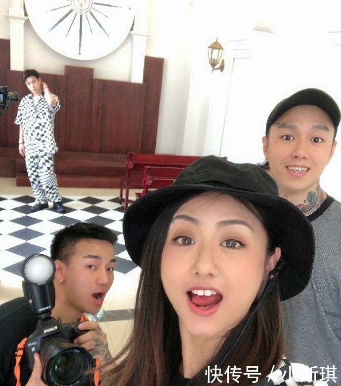 希望|Waiwai黄卉生活中简直神仙颜值 撑起了街舞2复赛女选手最后的希望