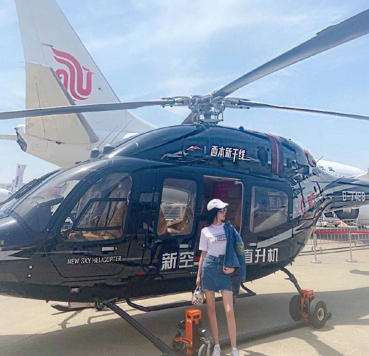  飞机|潘玮柏老婆有多壕！名牌包包、豪宅、飞机都有，身材不输女明星