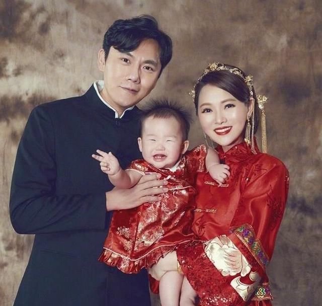  电影|即使饱受争议，52岁的伊能静，依然活出了女人的自信！