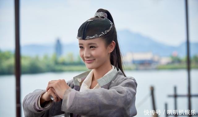  相亲|李一桐曾参加过相亲节目看清和她牵手的男嘉宾，娱乐真是一个圈