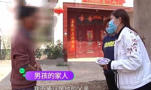  家门口|男子被分手想复合，天天上女孩家找人，还在她家门口撒纸钱