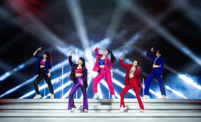  浪姐|《浪姐》还没收官，芒果台又一选秀节目来袭，拟邀嘉宾阵容熬夜追