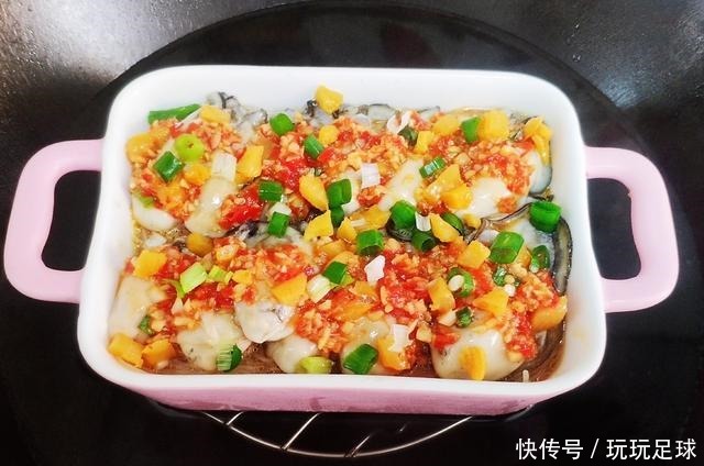 新鲜的生蚝|秋天，不要错过美味的生蚝，学过这3步，挑选到汁肥肉嫩的生蚝