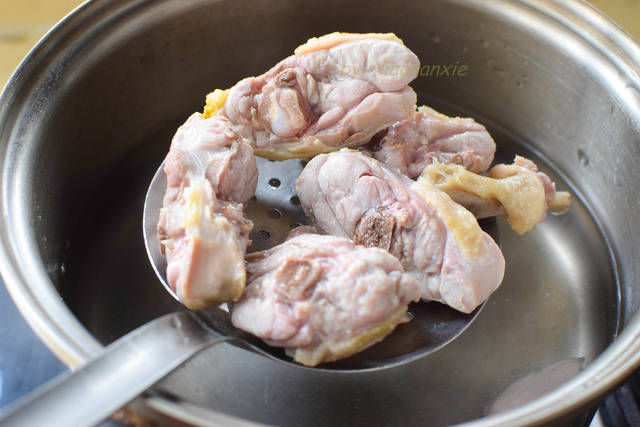  化积|我用它俩煮锅汤，上桌全家人都爱，节后多喝几次，消食化积不上火