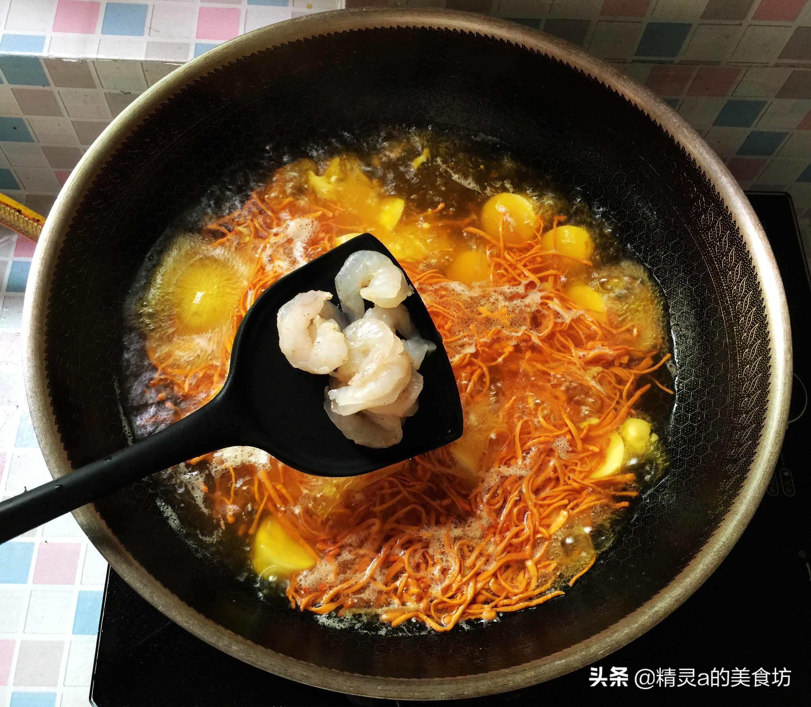 鲜香|秋天进补,这一碗汤要常喝,不放一滴油,鲜香甘甜,敞开喝无负担