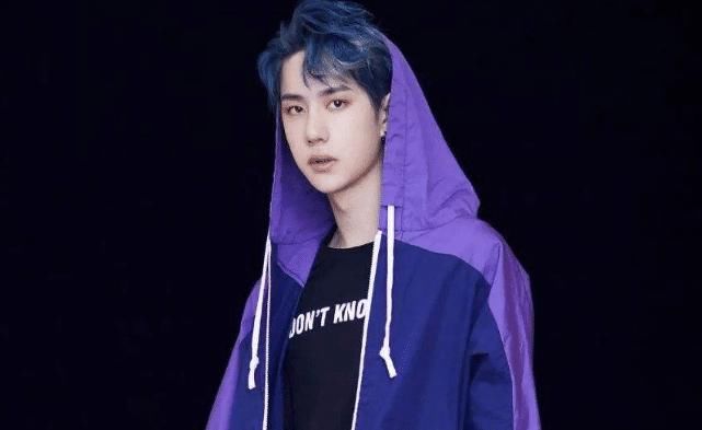  力量|王一博舞蹈动作频率高，这在对力量，精准度的要求就会更高