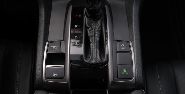  神器|未来升值神器？本田思域HATCHBACK上市！售14.39万起