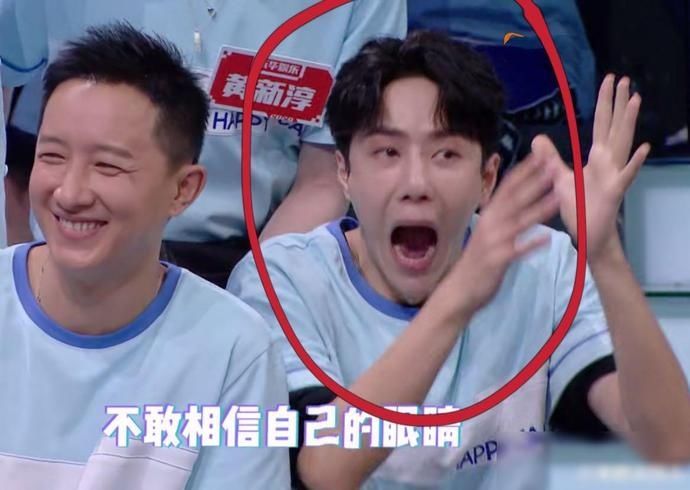  开启|王一博《快本》再次开启笑点！现场失去表情管理，眼角纹意外抢镜