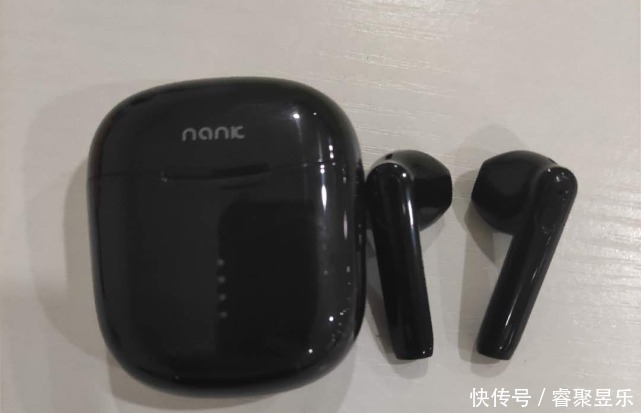  NANK|半入耳式蓝牙耳机什么牌子好用，NANK南卡漫步者测评对比