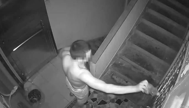 反转|57岁阿姨被楼下男子骚扰三年？结局反转再反转……