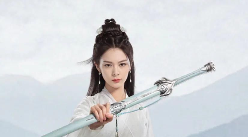  二人|傅菁和杨超越马上会有一波比美通稿, 二人比拼的同时也为作品炒作?