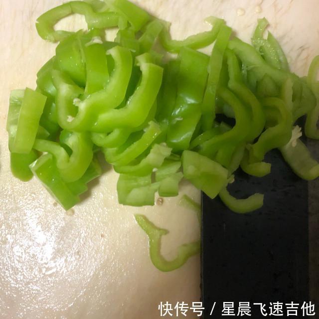 香辣|辣炒鸡心,香辣美味,下酒下饭