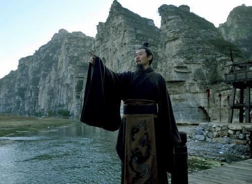  力推|三国鲁肃的战略和周瑜的相反，为什么周瑜要力推鲁肃接任自己？