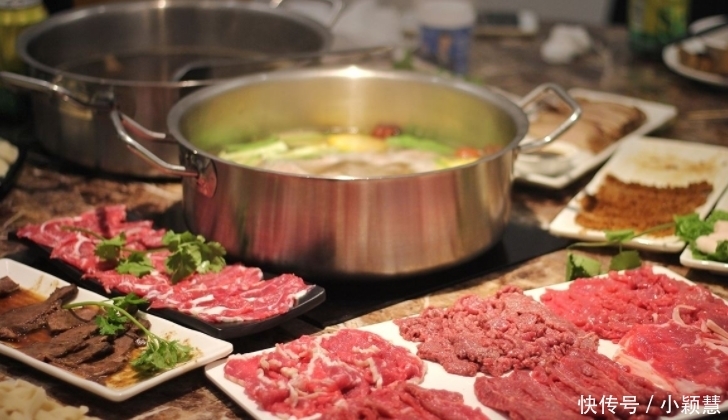 泡菜|韩国人炫耀美食, 吐槽中国火锅比不了, 网友一张图回复: 看清楚