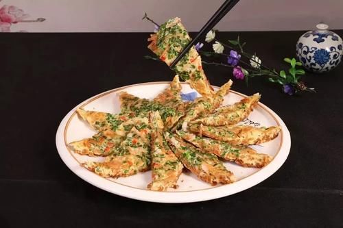  家常菜|八道创新家常菜，许多顾客都喜爱！