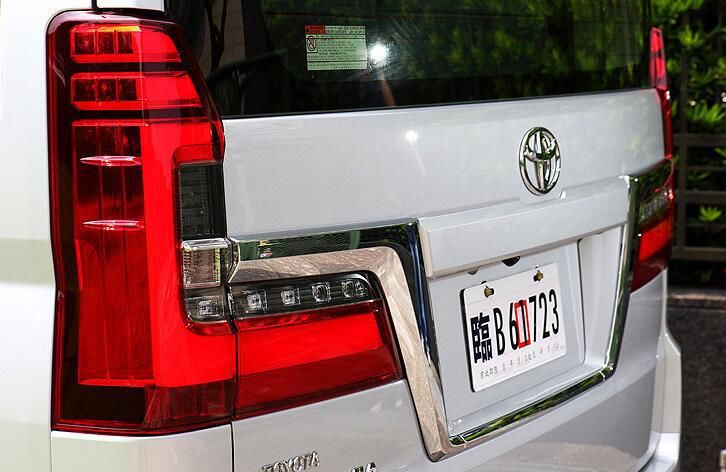  亲民版|亲民版“丰田埃尔法”曝光！猛降20万，配2.8T动力+四驱真霸气！