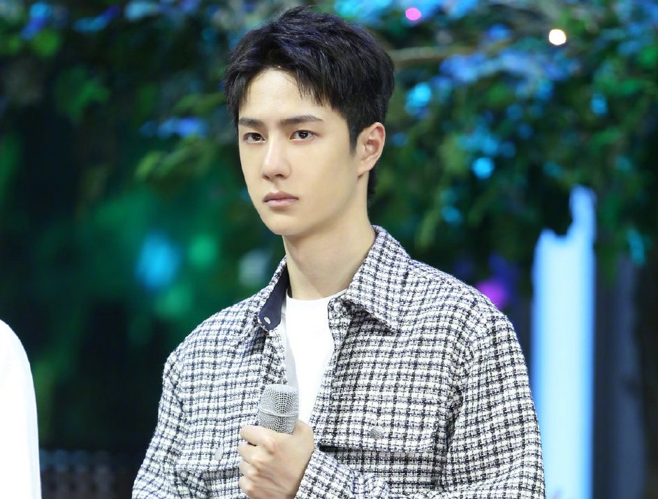  天天向上|《天天向上》和姐姐聊情感，王一博保持沉默，谈到游戏画风就变了