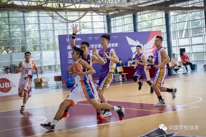  联赛|第22届中国大学生篮球二级联赛男篮展开八强赛争夺 女篮进行半决赛