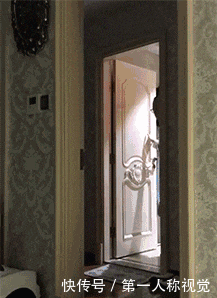 上街|妹子,你穿这样有个性的衣服上街,都不会觉得尴尬吗