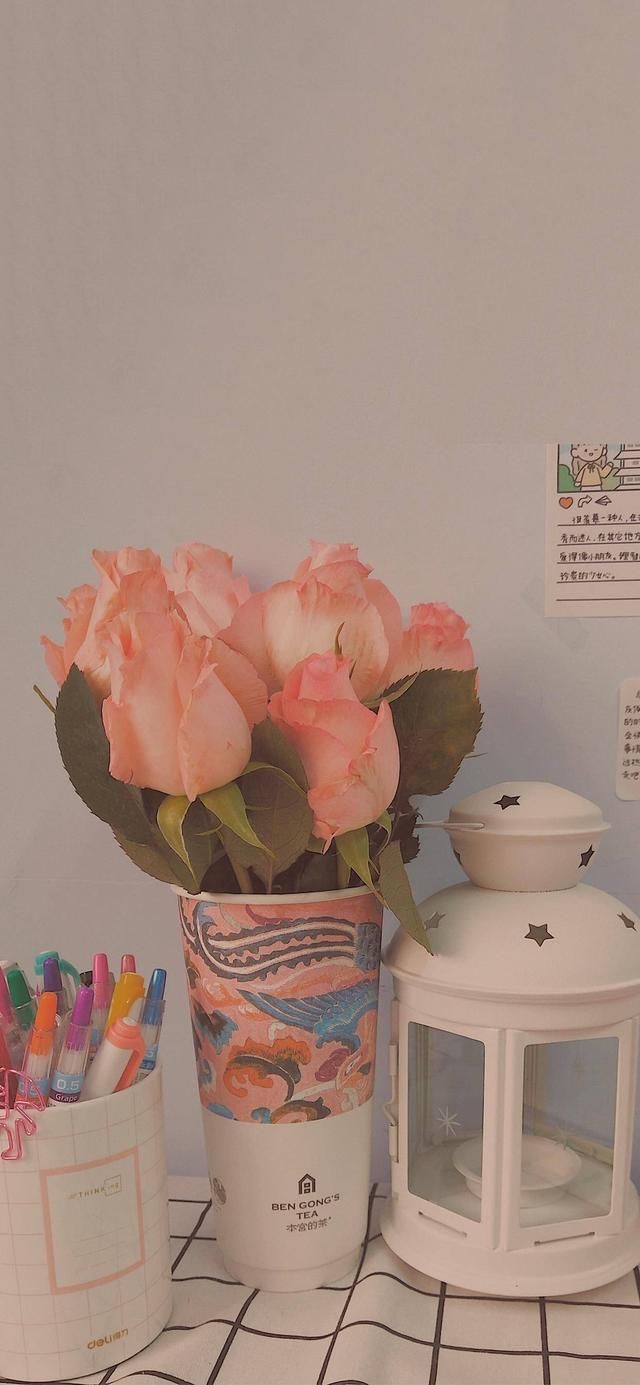  七月|壁纸：八月要比七月更快乐！