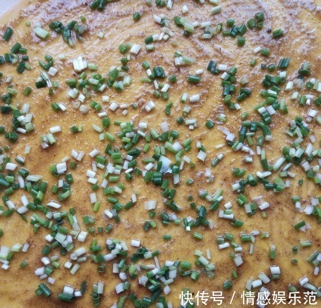 南瓜|南瓜椒盐葱香咸窝窝,又暄又软,好吃极了