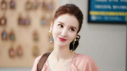  三公|《浪姐》三公：孟佳太难了！solo垫底惨遭淘汰，张萌：姐把你捧红