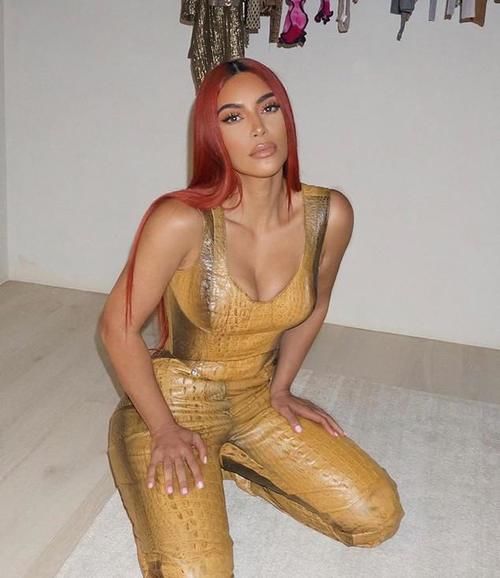  道歉|金卡戴珊不回应侃爷道歉，却点赞网友贴文，态度耐人寻味