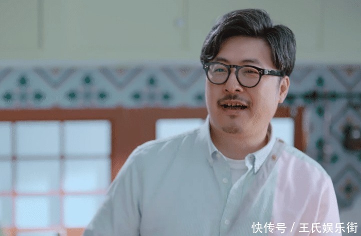 桌子上|李湘夫妇吃饭时录影,瞧见王岳伦准备的家常菜,有钱人世界我不懂