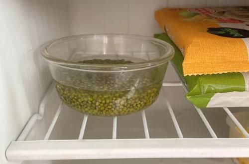  翠绿|绿豆汤一煮就变红？原来“错”在这！牢记这几点，汤色翠绿口感棒