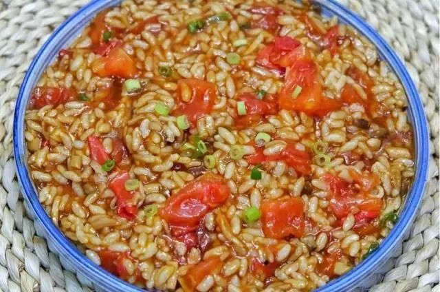 煮到浓稠|剩米饭不要再做炒饭了，教你做更好吃的烩饭，好吃到舔盘