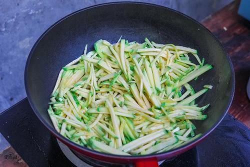 正当|它是天然的“肠道润滑剂”,肠胃不好的人可多吃,现在正当季