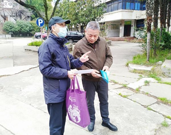 电磁辐射有害？莫急！生态环境人员讲明原理消除居民“电磁恐慌”