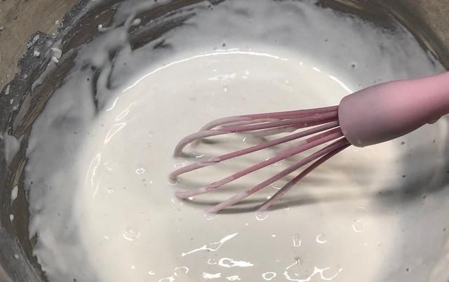 水果|夏天遇到这水果一买就是好几斤,做成小吃,酸甜软糯,全家都爱吃