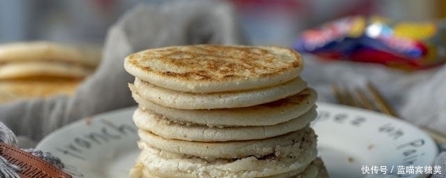 牛奶|1碗糯米粉,一杯牛奶,筷子搅一搅,软糯香甜,3斤糯米粉不够吃