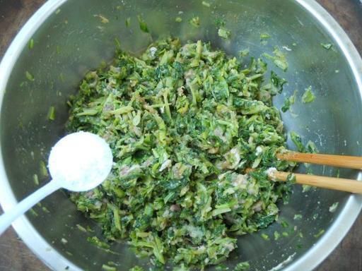  闻到|秋天不能错过这馅的饺子，比韭菜要清香脆口，闻到就流口水，过瘾