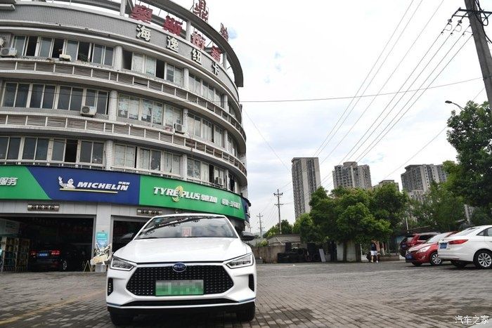  周末|周末和比亚迪e3一起，带孩子们出去玩儿！