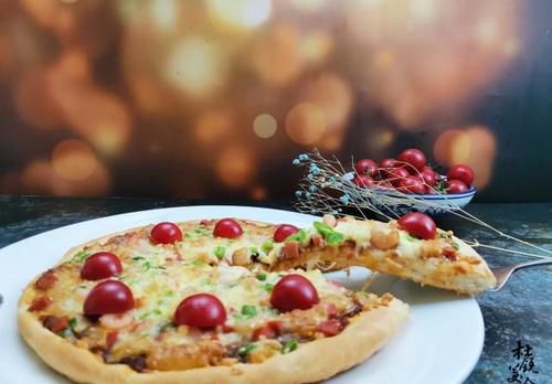  筋面粉|不用面包粉，照样做披萨，详细虾仁披萨做法，美味一个暑假