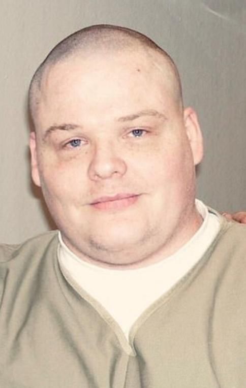 死刑|10岁女儿惨遭杀害，凶手被执行死刑时女孩母亲看着他慢慢死亡