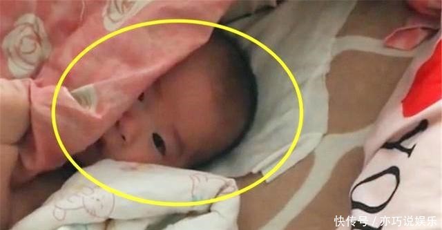 回家|爸爸回家找不着闺女，开门看到这一幕，奶爸内心幸好回来得早