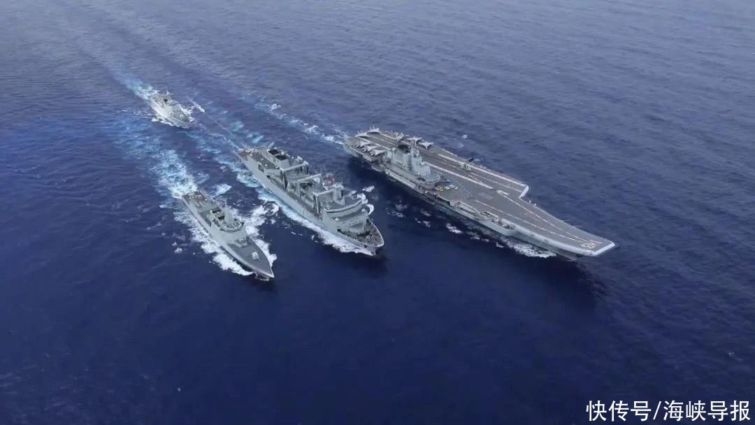 “这是全世界海军的梦！” 解放军“亮舰”掀起台舆论热议