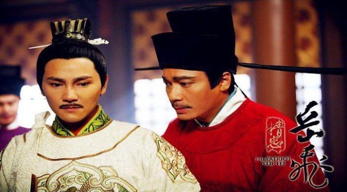 导演|论“莫须有”与岳飞之死，赵构导演的秦岳决斗，高尚者死于高尚