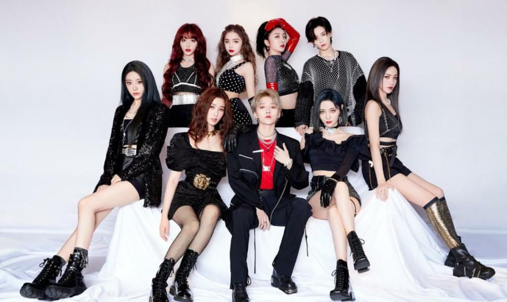 曝光|女团THE9写真曝光，虞书欣是真的美，却不是C位